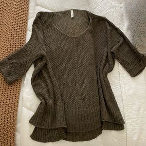 Wishlist Lightweight Knit Green Sweater | Perfect for Leggings | S/M